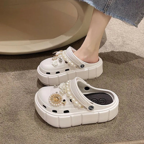 Women's lightweight comfort sandals for home, travel, and daily use.
