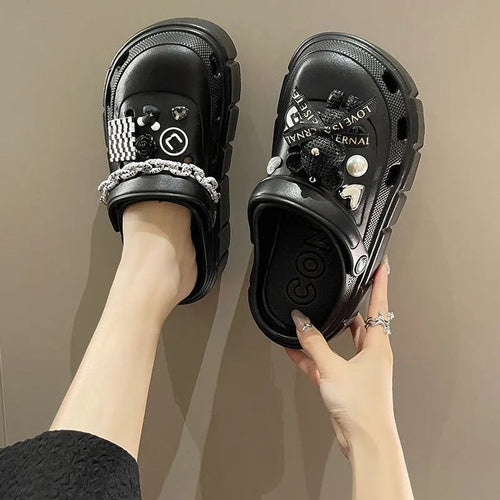 Women's casual platform slides designed for home and outdoor wear.