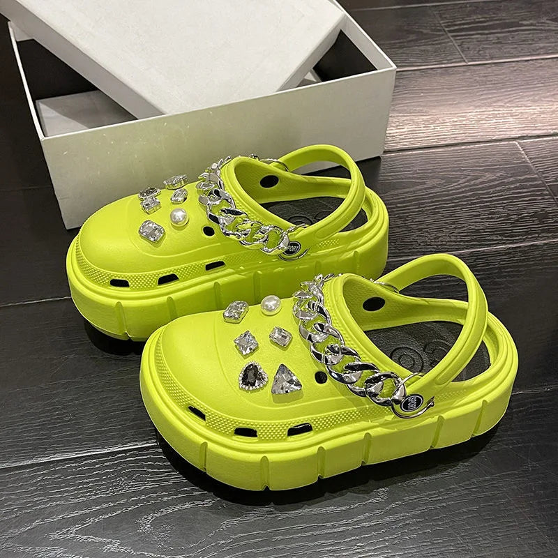 Women's lightweight EVA platform slides in green for everyday comfort.